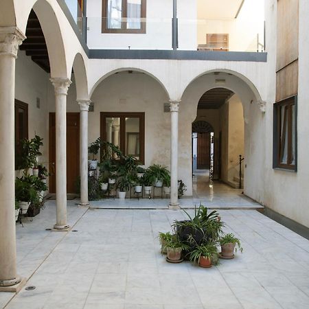Casa Palacio Bustos Tavera إشبيلية المظهر الخارجي الصورة